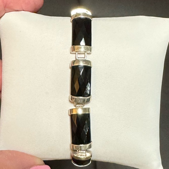 Heng Ngai HN Signed Faceted Black Onyx Link Sterling Silver Bracelet - Picture 6 of 7